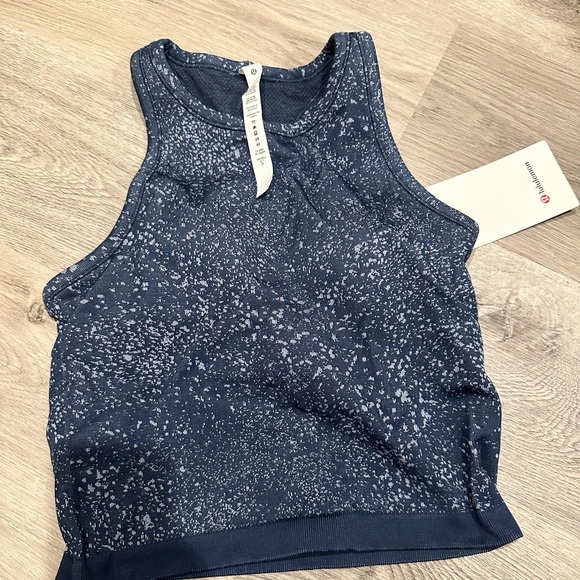 Lululemon crop tank with built in bra - Picture 1 of 6